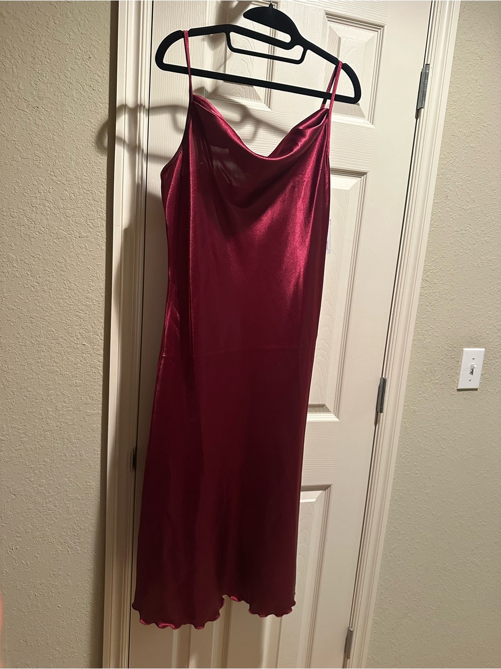 bebe Satin Cowl Midi Slip Dress - Raspberry